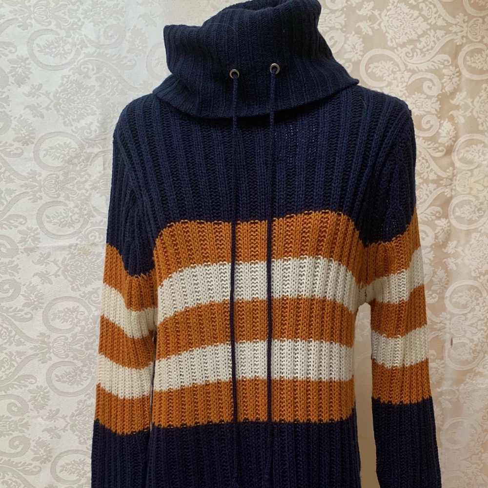 Oversized sweater